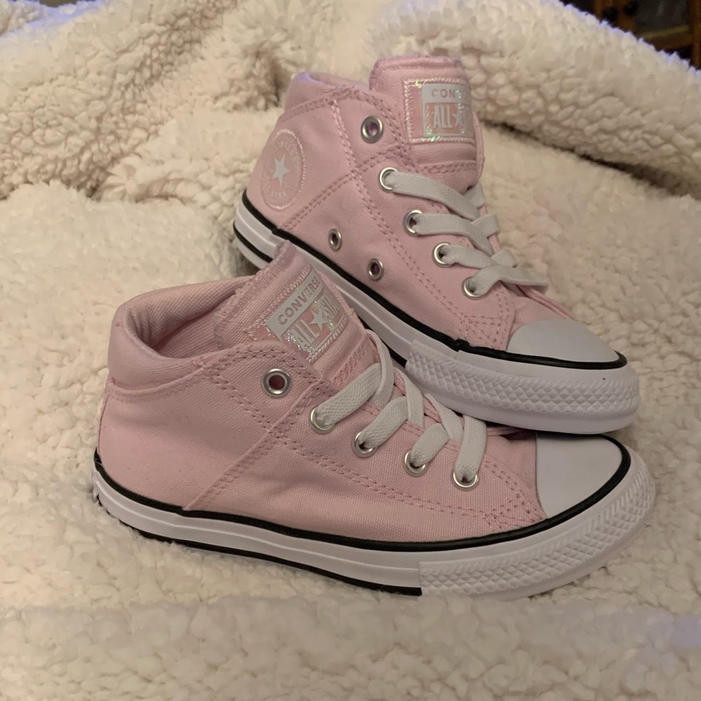 🌸Brand New Girls All Star ⭐️ Converse🌸